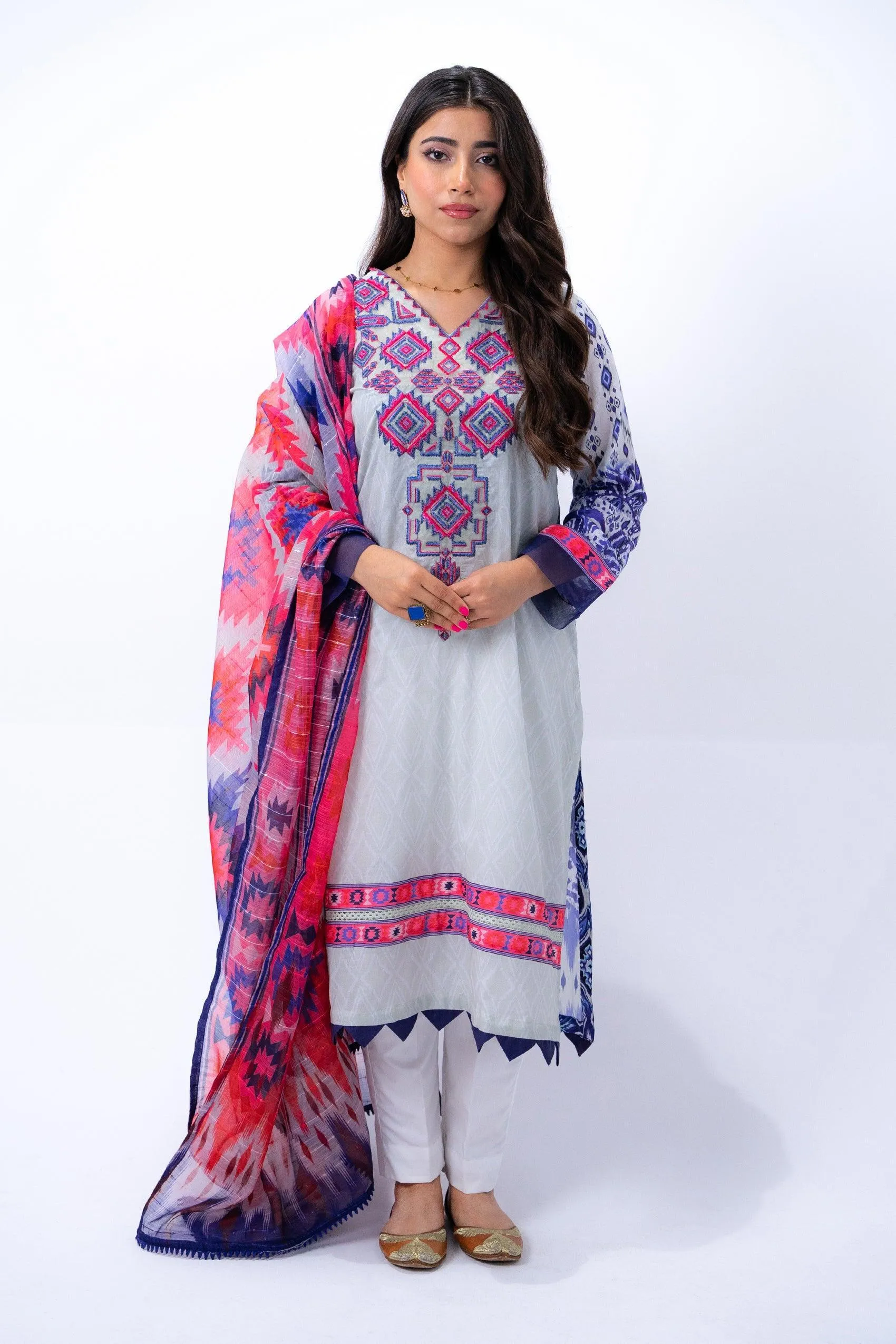 3 PIECE - Printed Embroidered Lawn Suit  KPR- 00446