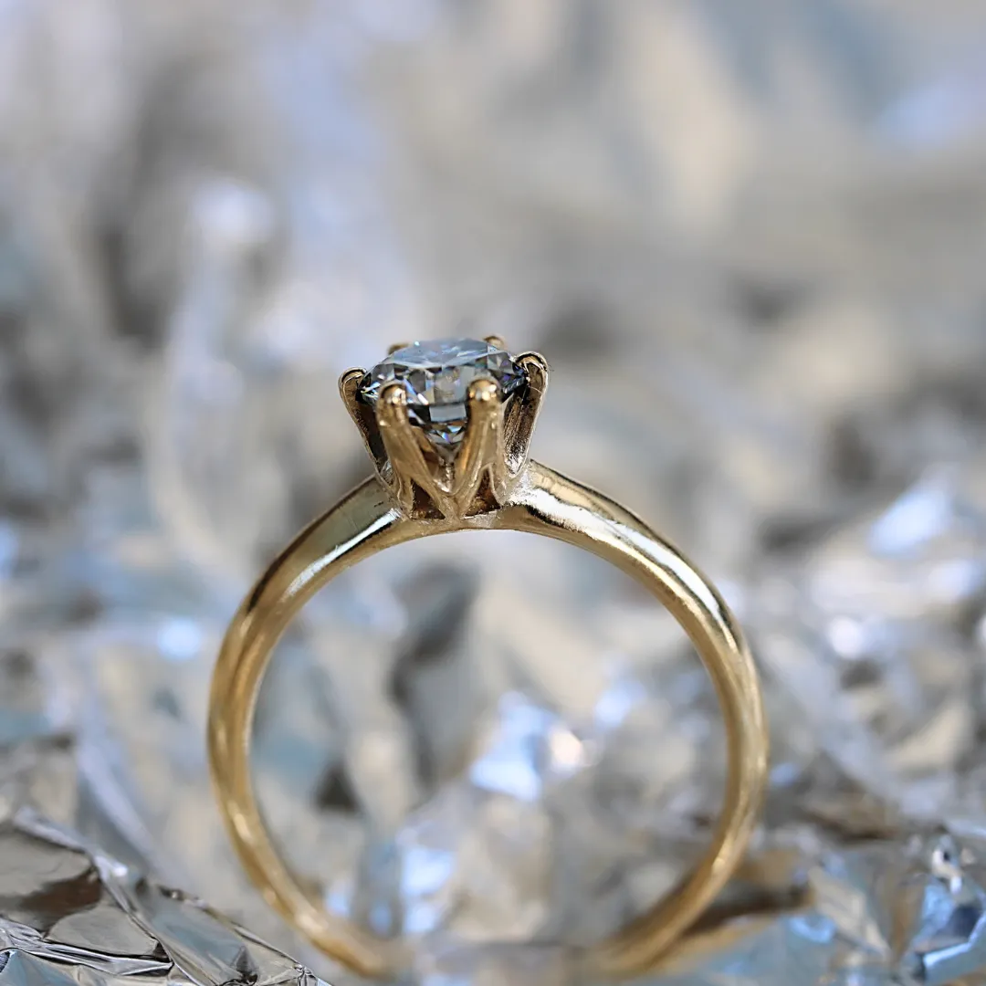 $ALE - 6mm Grey Moissanite Solitaire - Yellow Gold