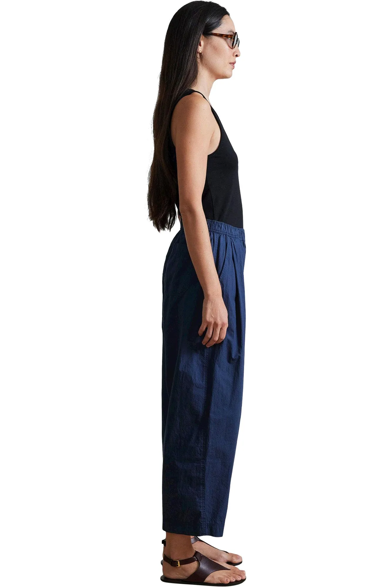 Apiece Apart Spa Pleat Pant in Navy