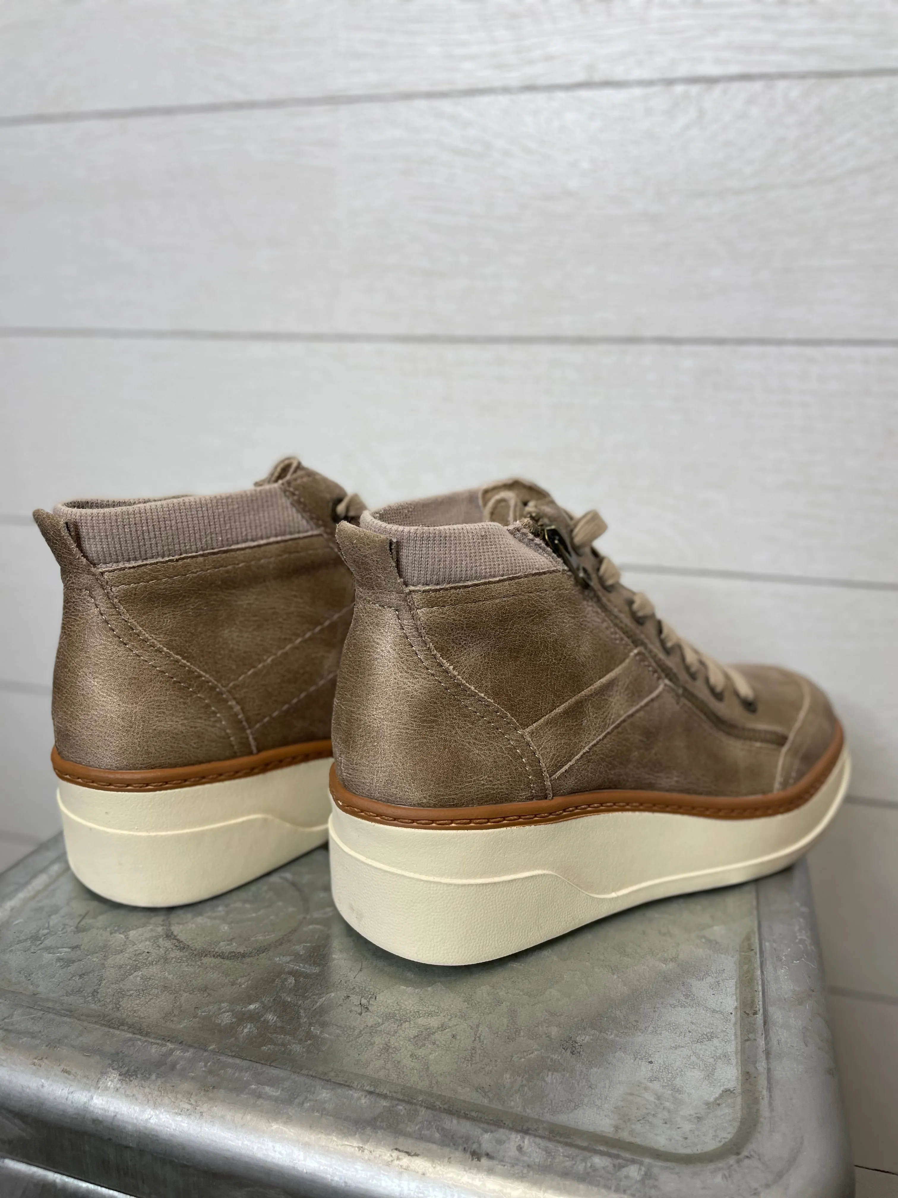 BLOWFISH | CAMDEN WEDGE SNEAKER BOOT | MUSHROOM