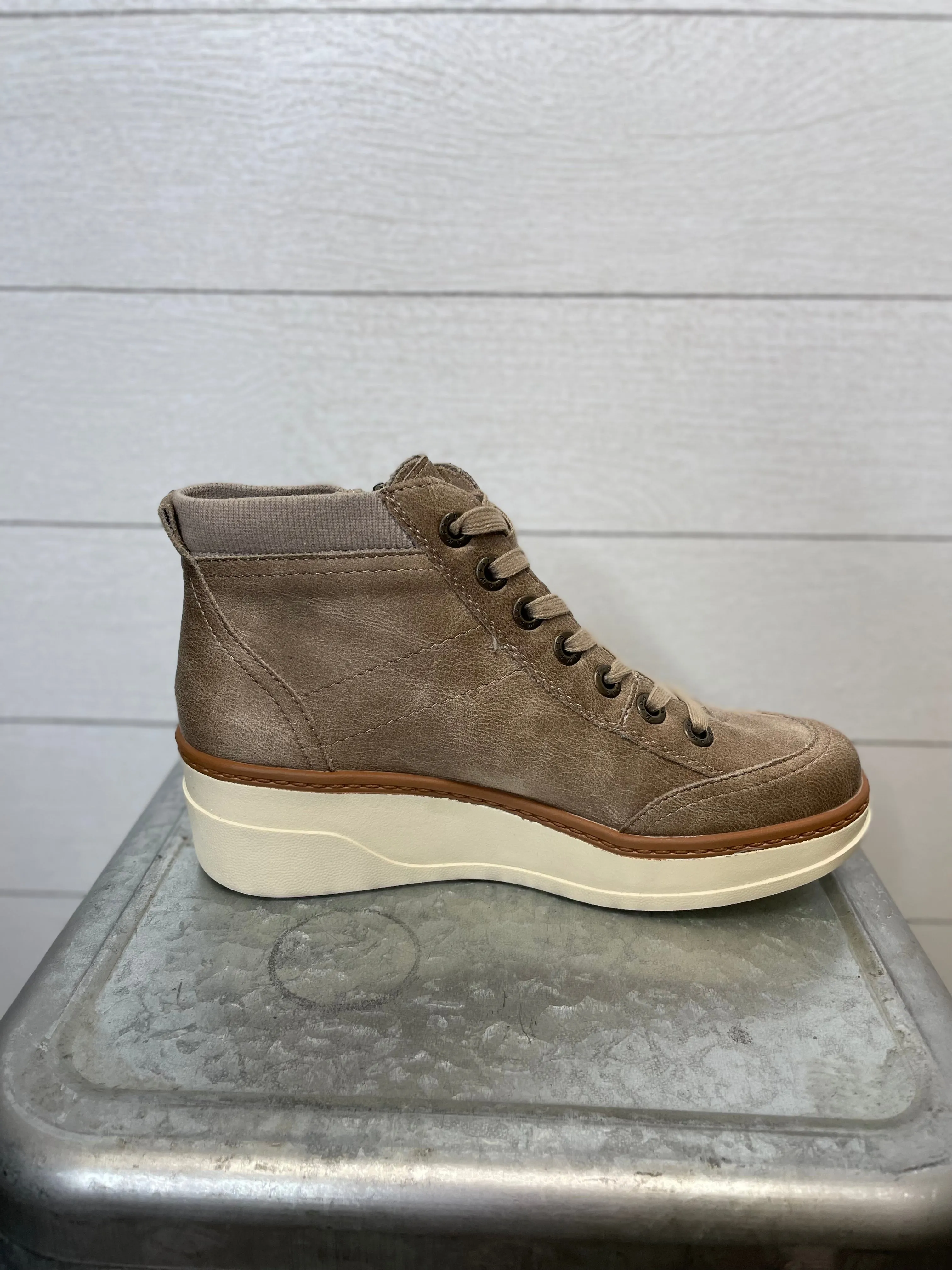 BLOWFISH | CAMDEN WEDGE SNEAKER BOOT | MUSHROOM