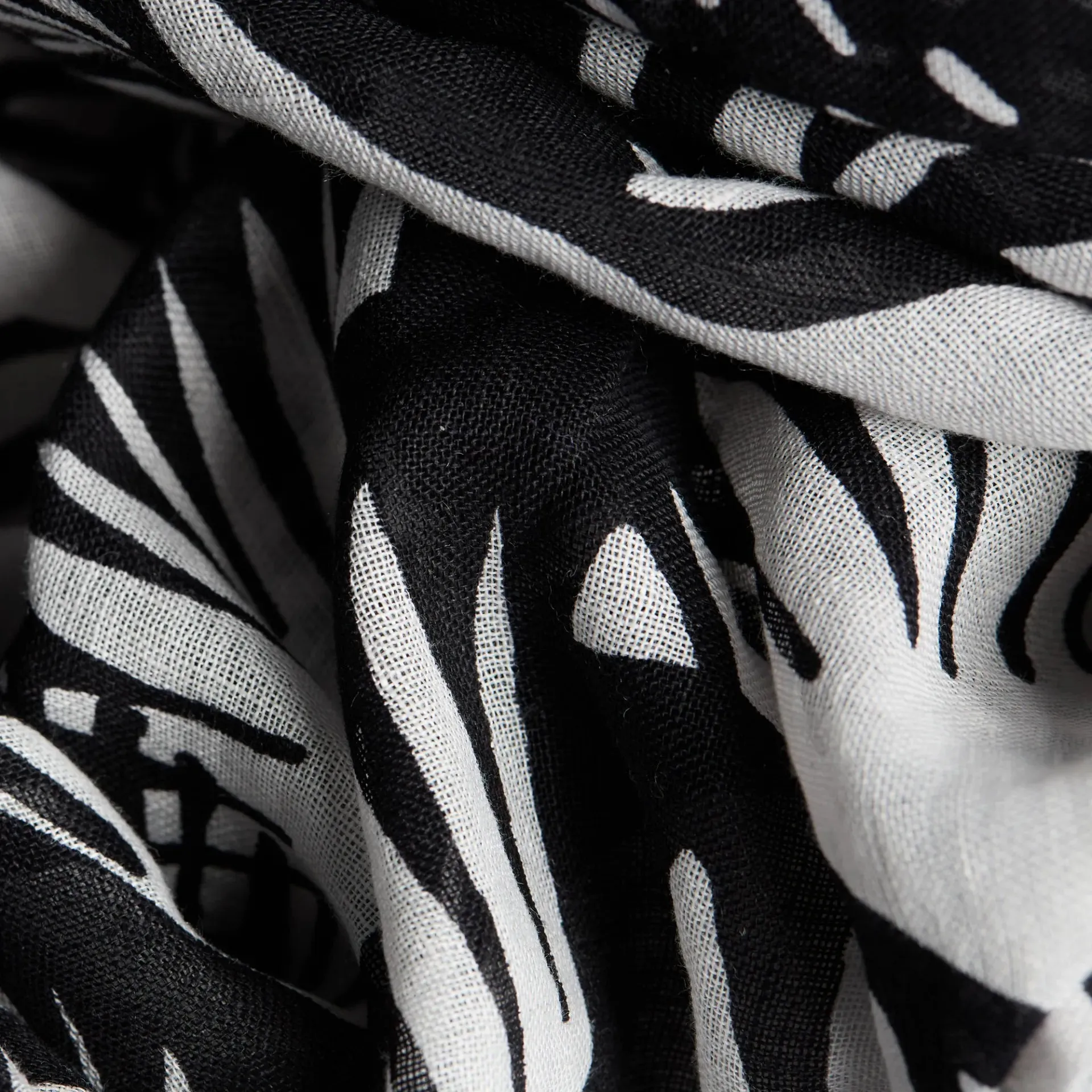 INOUI EDITIONS - DUFFY LINEN SCARF