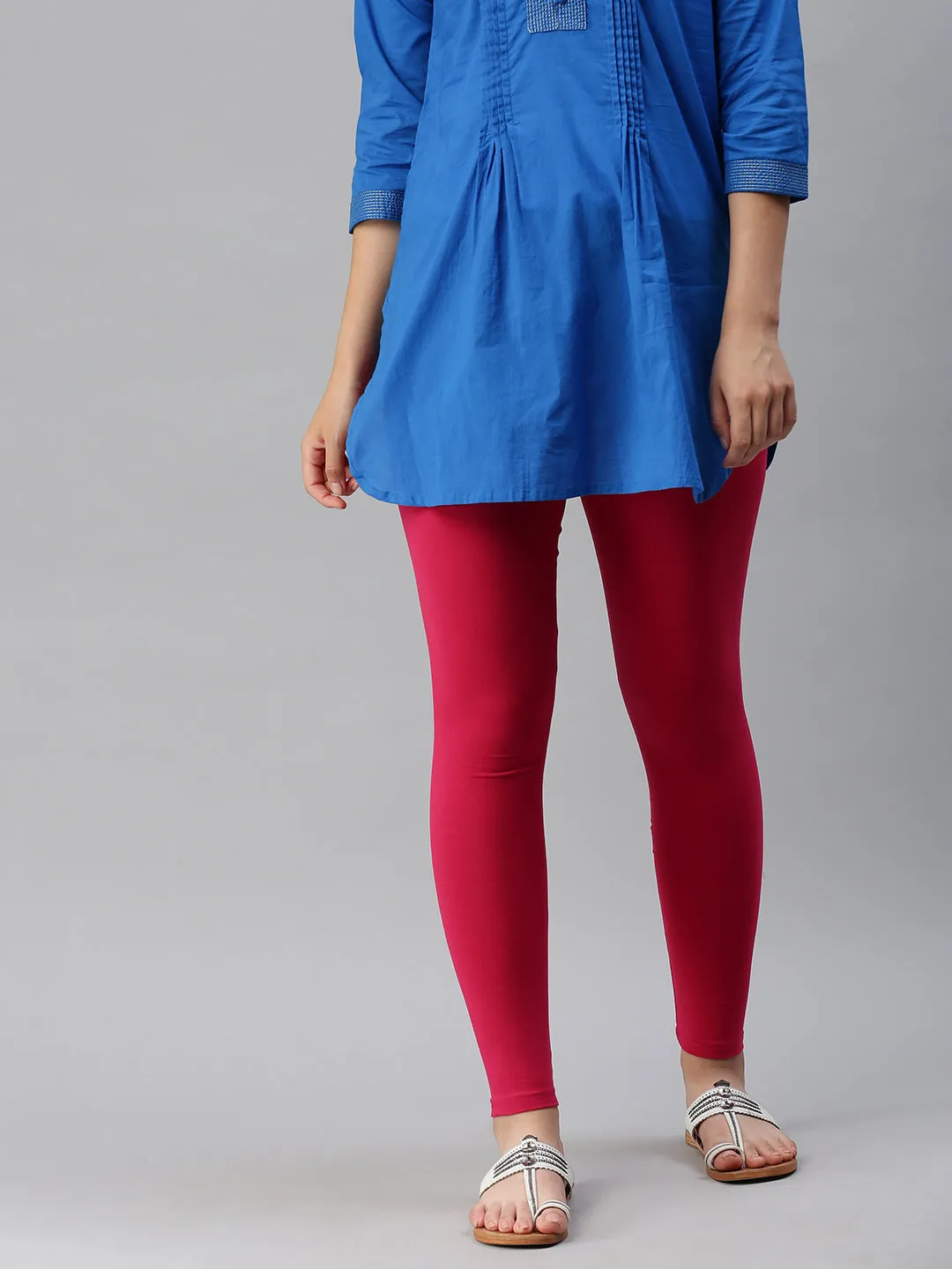 Ladies Superior Ankle Length Leggings Fuchsia Solid Viscose