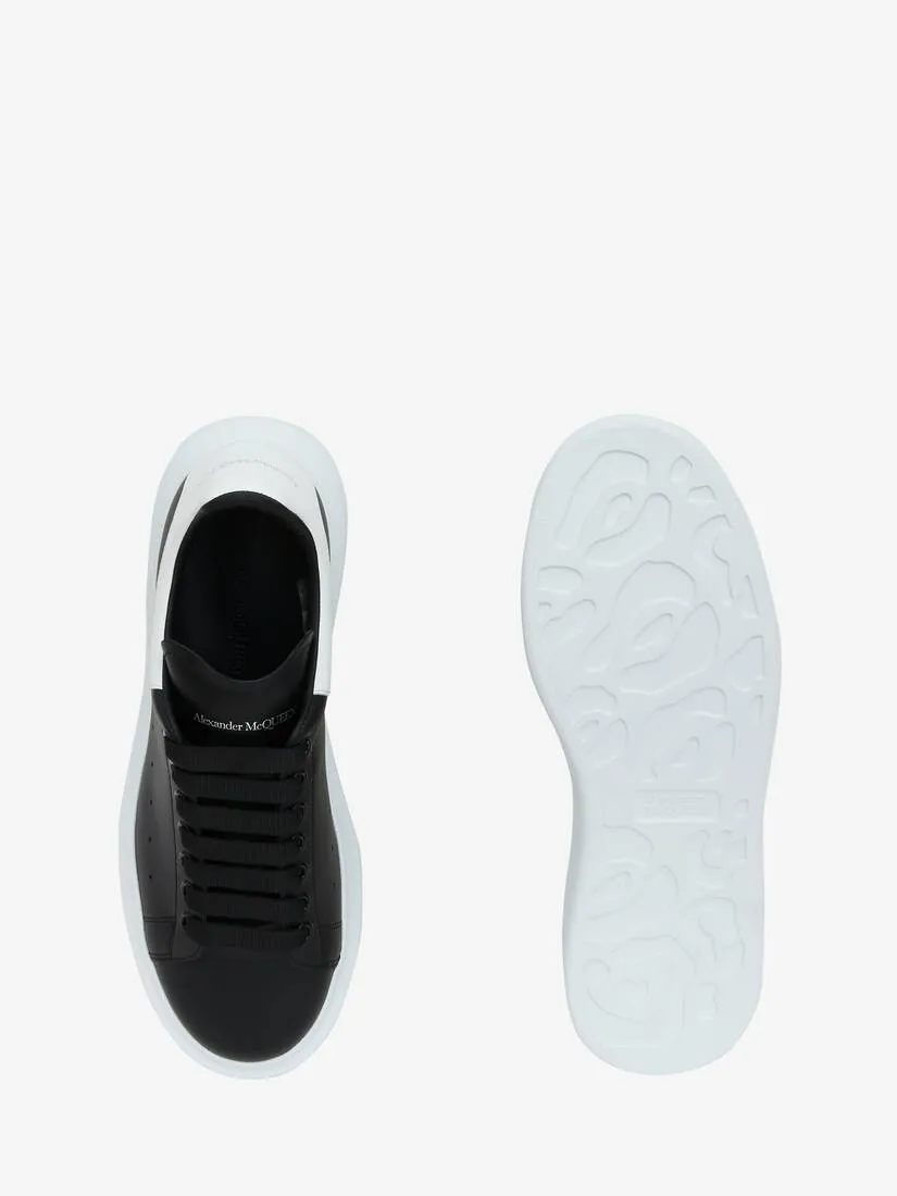 Men's Oversized Sneaker in Black/white