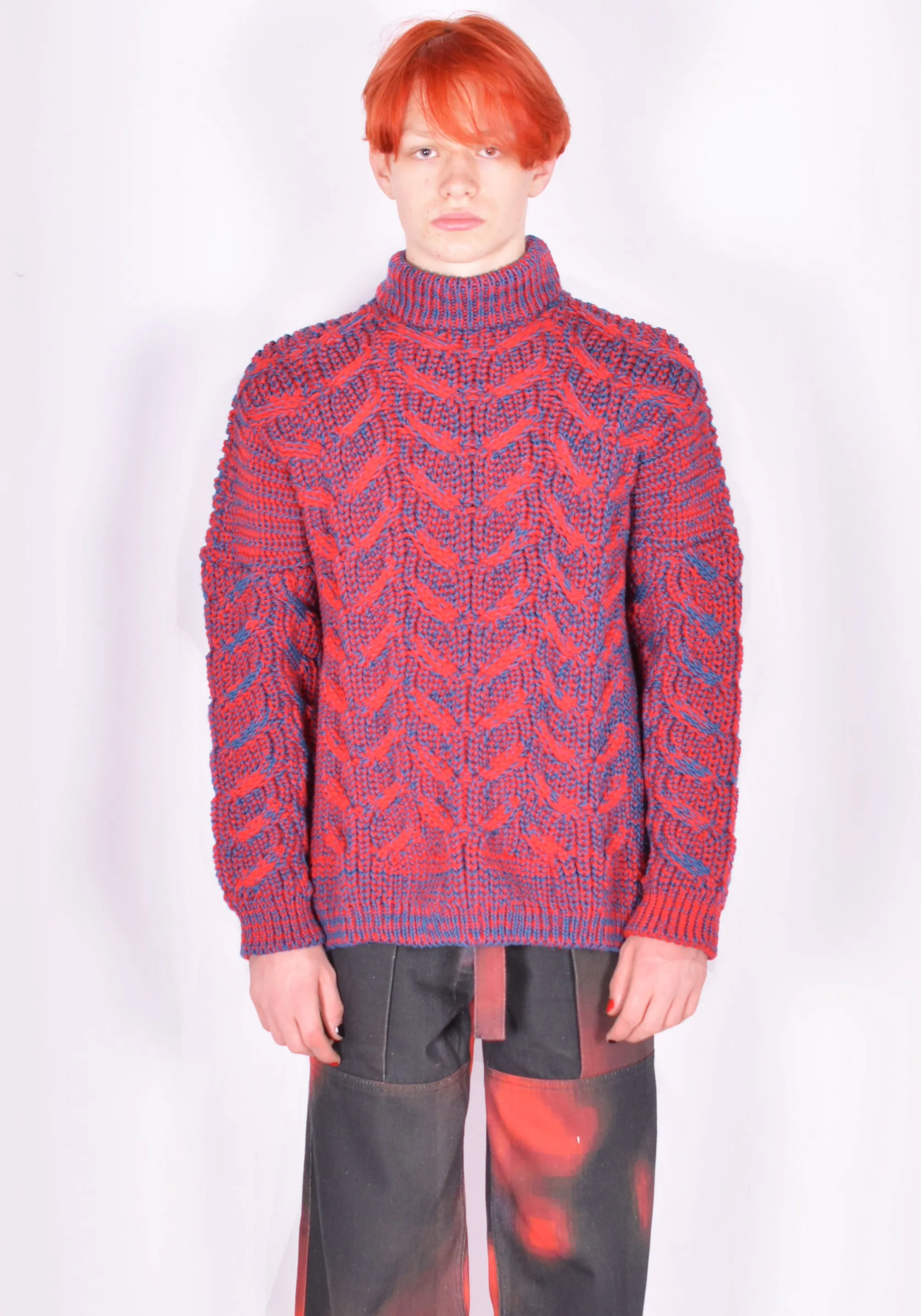 SERAPIS DUALITY CABLE KNIT SWEATER RED/PETROL