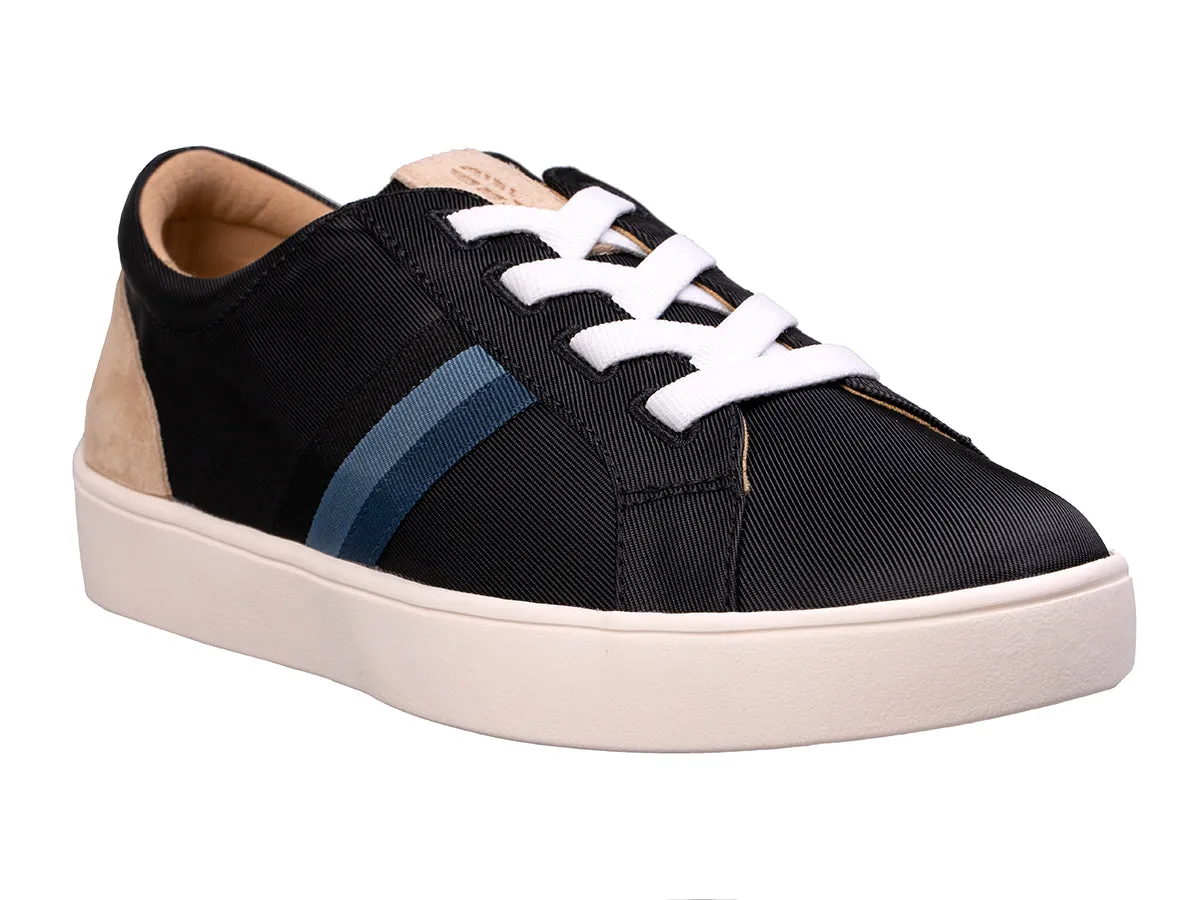 Shiloh Sneaker